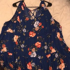 Pretty floral tank top